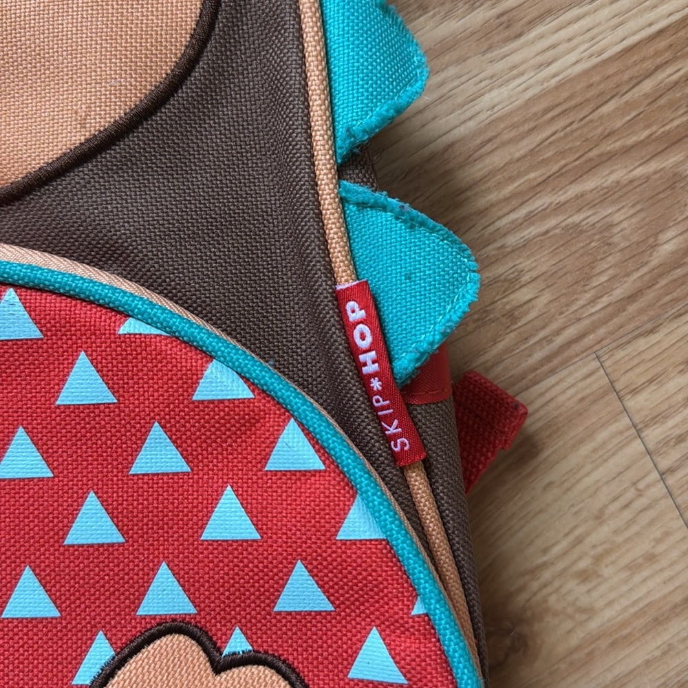 Skip Hop Little Backpack 🎒 - Picture 3 of 12